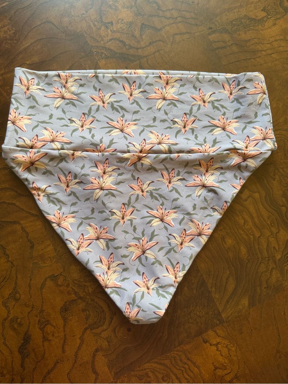 ACACIA LILY ๐ swimwear Lavender Floral and Tan Four piece set. - Picture 11 of 15